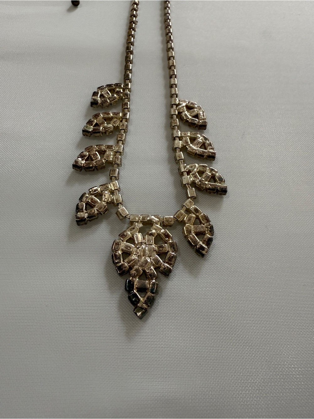 Vintage 50s/60s AB Aurora Borealis Rhinestone Glam Marilyn Monroe Necklace - Picture 10 of 13